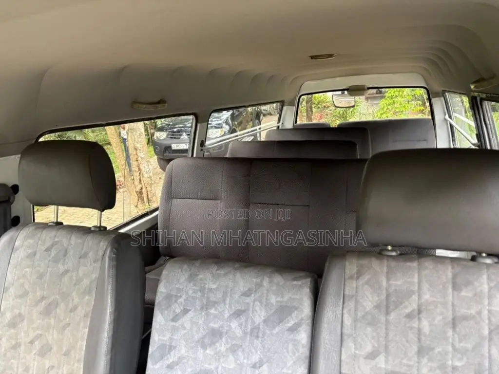 Mazda Brawny 1995 Van (Used)
