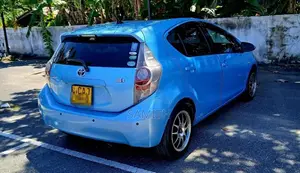 Toyota Aqua 2013 Car (Used)