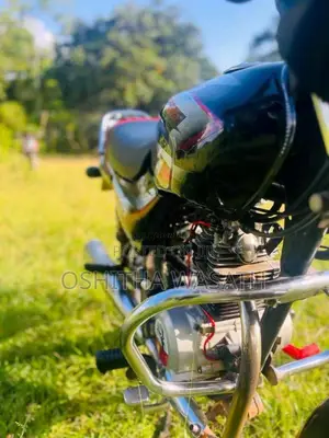Bajaj CT-100 2010 Motorbike (Used)