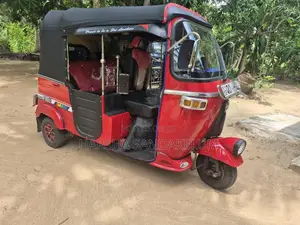 Bajaj 4 Stroke 2008 Three Wheel (Used)