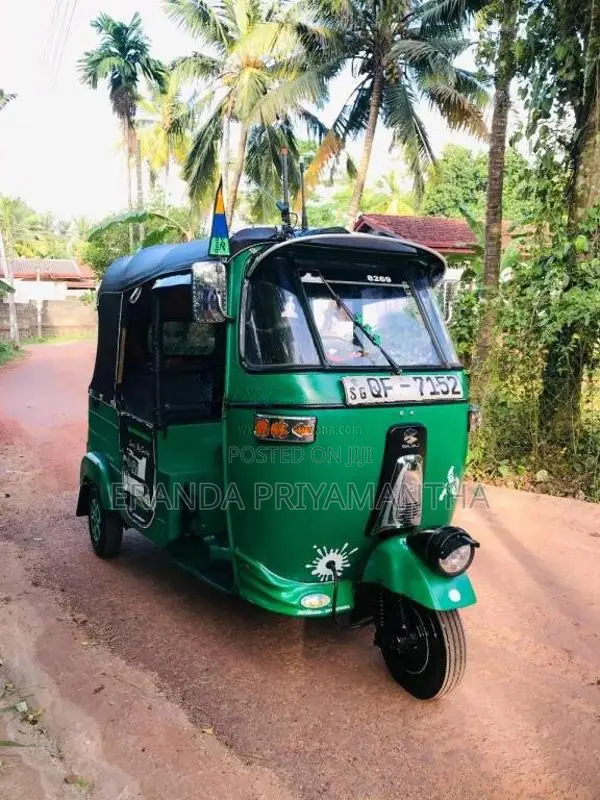 Bajaj 2 Stroke 2006 Three Wheel (Used)