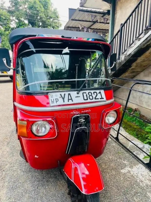 Bajaj RE 2011 Three Wheel (Used)