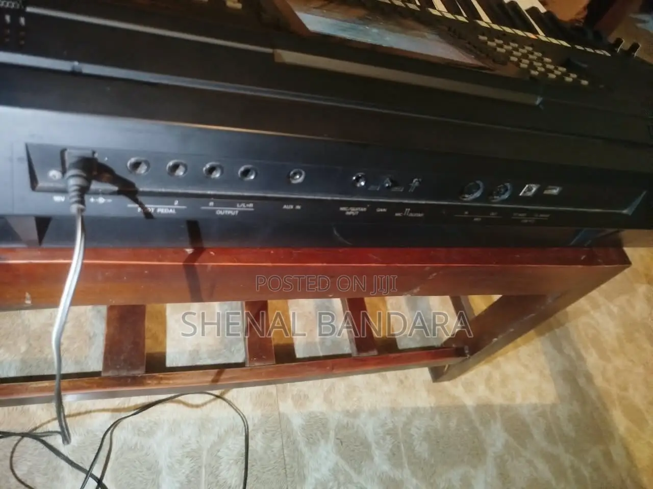 Yamaha PSR-S775 Professional Keyboard for Sale