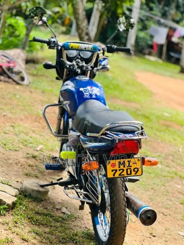 Bajaj CT-100 2005 Motorbike (Used)