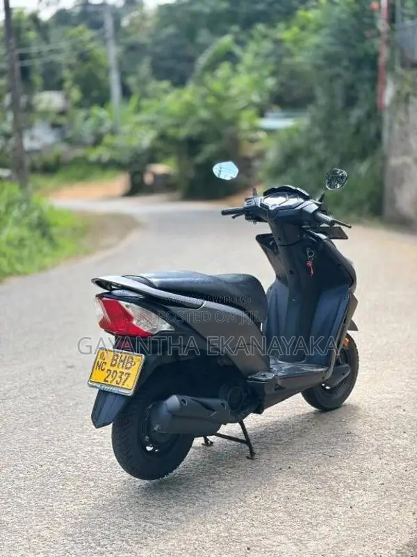 Honda Dio 2018 Motorbike (Used)