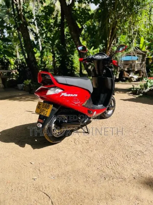Hero Pleasure 2013 Motorbike (Used)