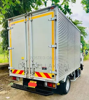 Track & Movers | Prime Movers – Sri Lanka’s Transport Service