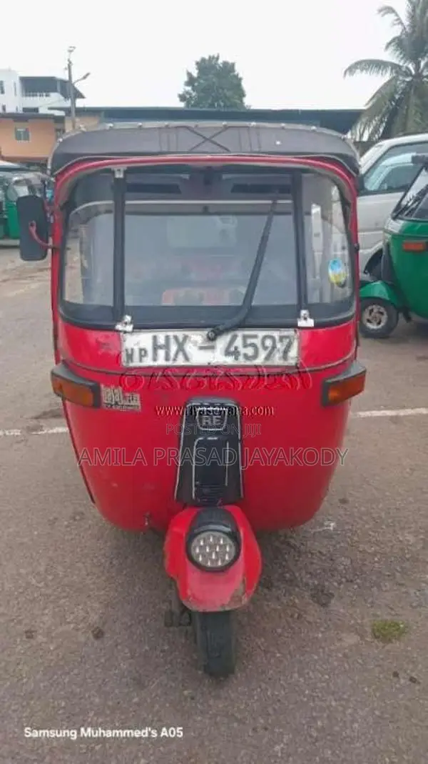 Bajaj 2 Stroke 2004 Three Wheel (Used)