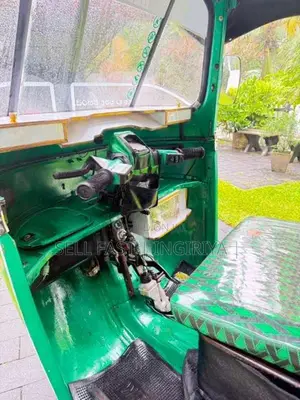 Bajaj 4 Stroke 2008 Three Wheel (Used)