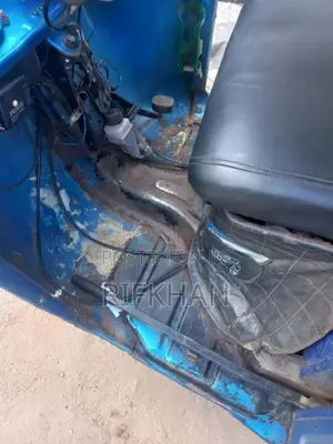Bajaj 2 stroke 2004 Three Wheel (Used)