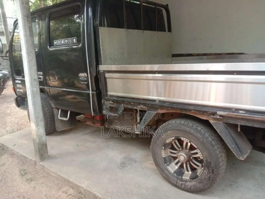 Nissan Atlas 2000 Crew Cab (Used)
