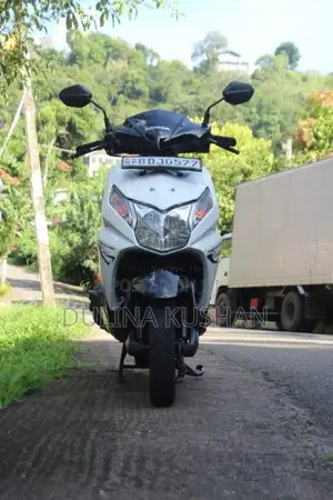 Honda Dio 2016 Motorbike (Used)
