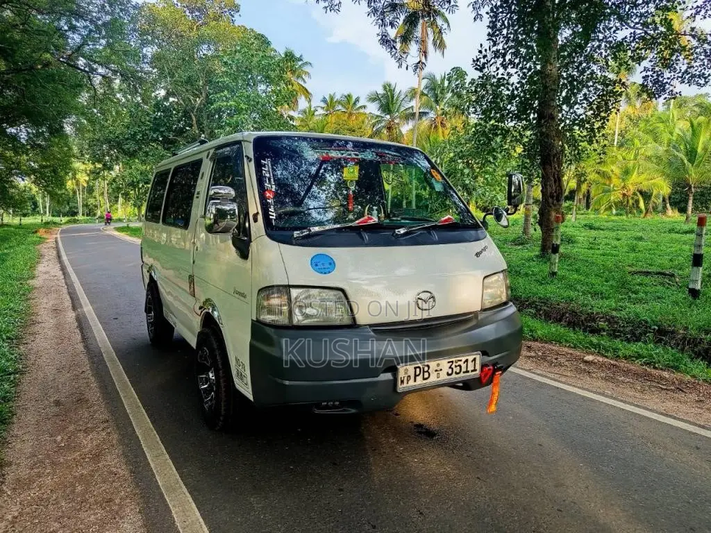 Mazda Bongo 2002 Van (Used)