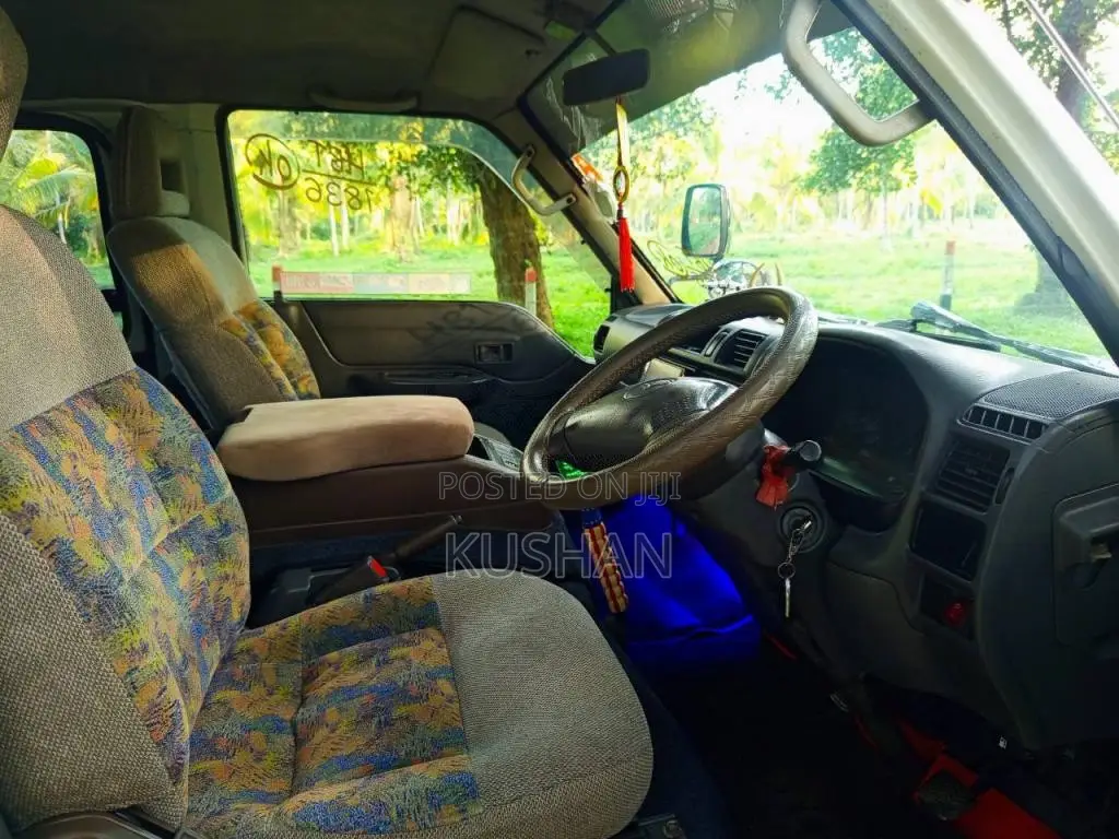 Mazda Bongo 2002 Van (Used)