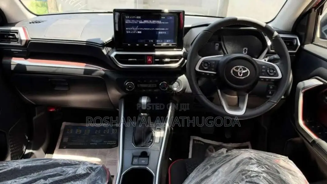 Toyota Raize Z Grade BSM1000 Japan 2025 SUV Unregistered (Recondition)