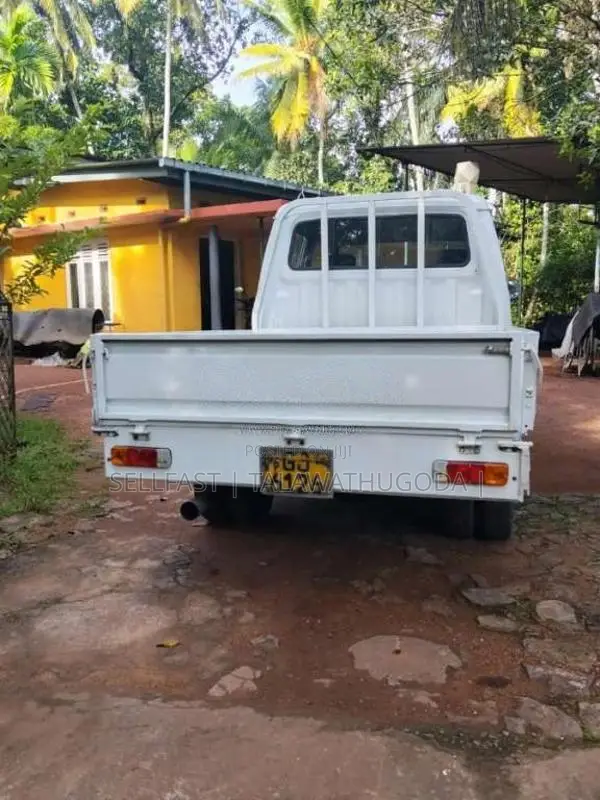 Mazda Mazda 1996 Crew Cab (Used)