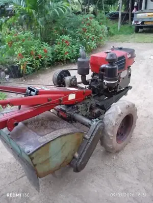 KMC Browns Sifang 2010 Tractor (Used)