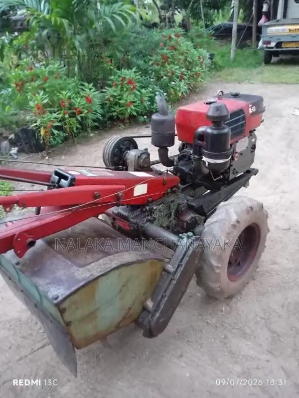 KMC Browns Sifang 2010 Tractor (Used)