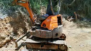 Hitachi 30 2016 Heavy-Duty (Used)