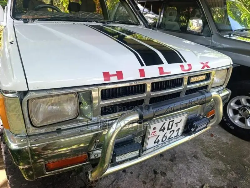 Toyota Hilux 1986 Pickup (Used)