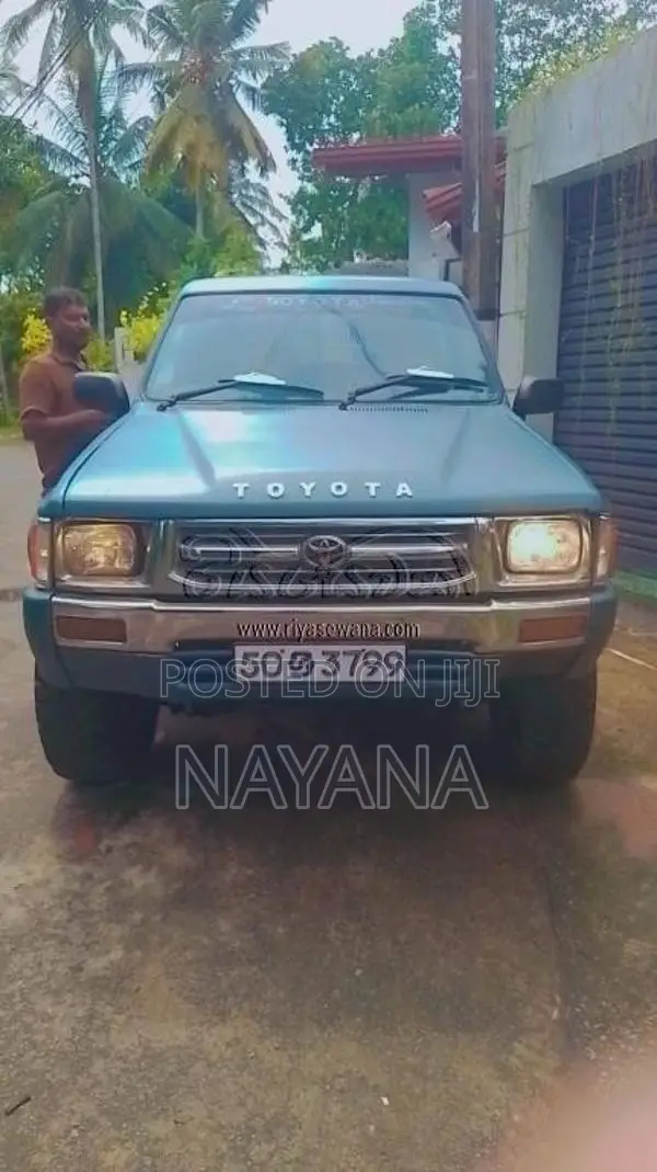 Toyota Hilux LN 65 1984 Pickup (Used)