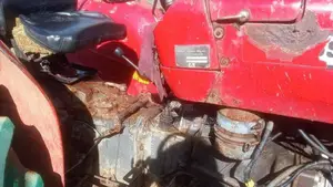 Massey-Ferguson Mf 240 1990 Tractor (Used)