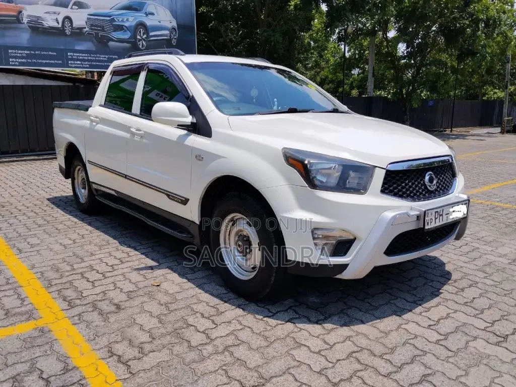 Micro Actyon Sports 200XDI 2015 Pickup (Used)