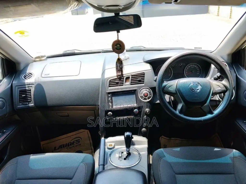 Micro Actyon Sports 200XDI 2015 Pickup (Used)