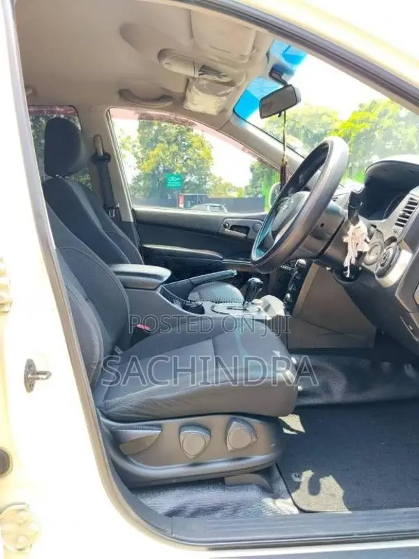 Micro Actyon Sports 200XDI 2015 Pickup (Used)