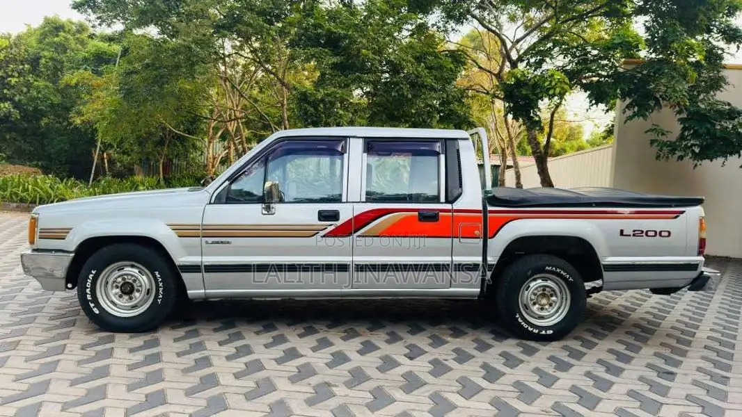 Mitsubishi L200 1992 Pickup (Used)
