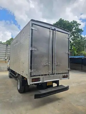 Eicher 14.5 Aluminum Body 2011 Lorry (Used)