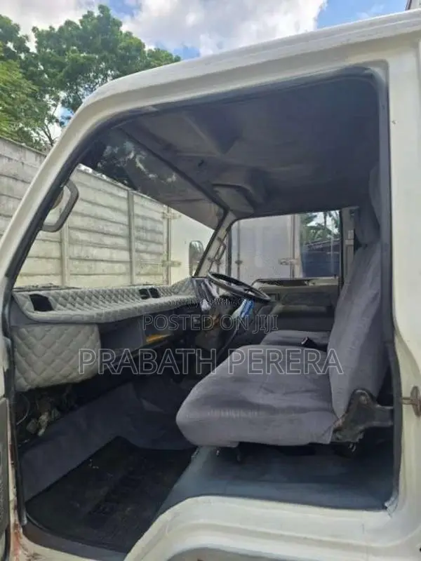 Eicher 14.5 Aluminum Body 2011 Lorry (Used)