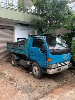 Toyota Dyna 1997 Lorry (Used)