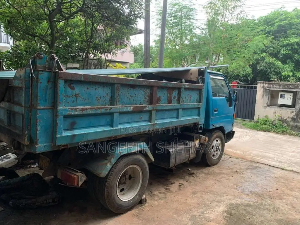 Toyota Dyna 1997 Lorry (Used)