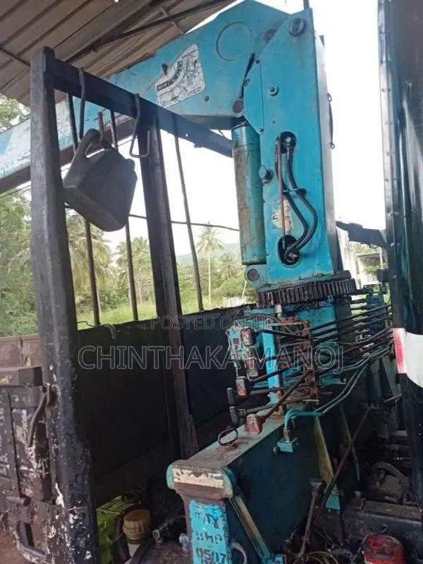 Mitsubishi Fuso 1996 Heavy-Duty (Used)