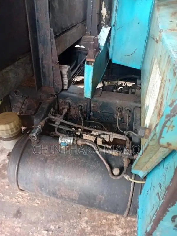 Mitsubishi Fuso 1996 Heavy-Duty (Used)