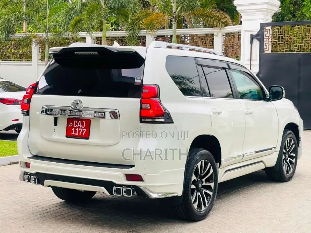 Toyota Prado 2015 SUV (Used)