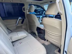 Toyota Prado 2015 SUV (Used)