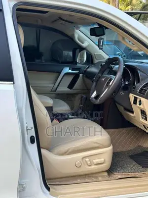 Toyota Prado 2015 SUV (Used)