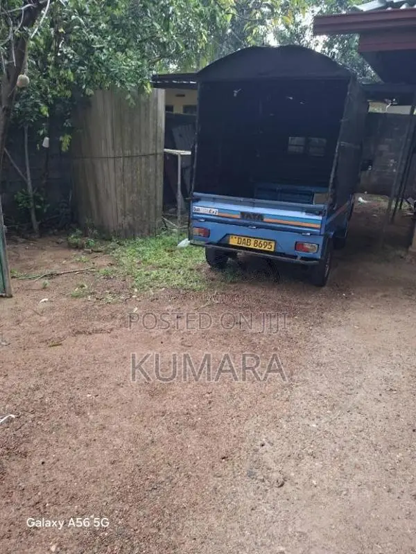 Tata DIMO 2015 Lorry (Used)