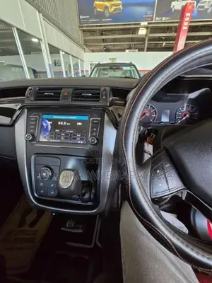 Mahindra KUV 100 2022 SUV (Used)