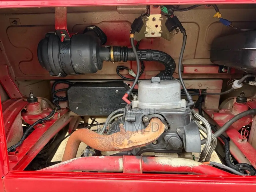 Bajaj RE 205 2016 Three Wheel (Used)