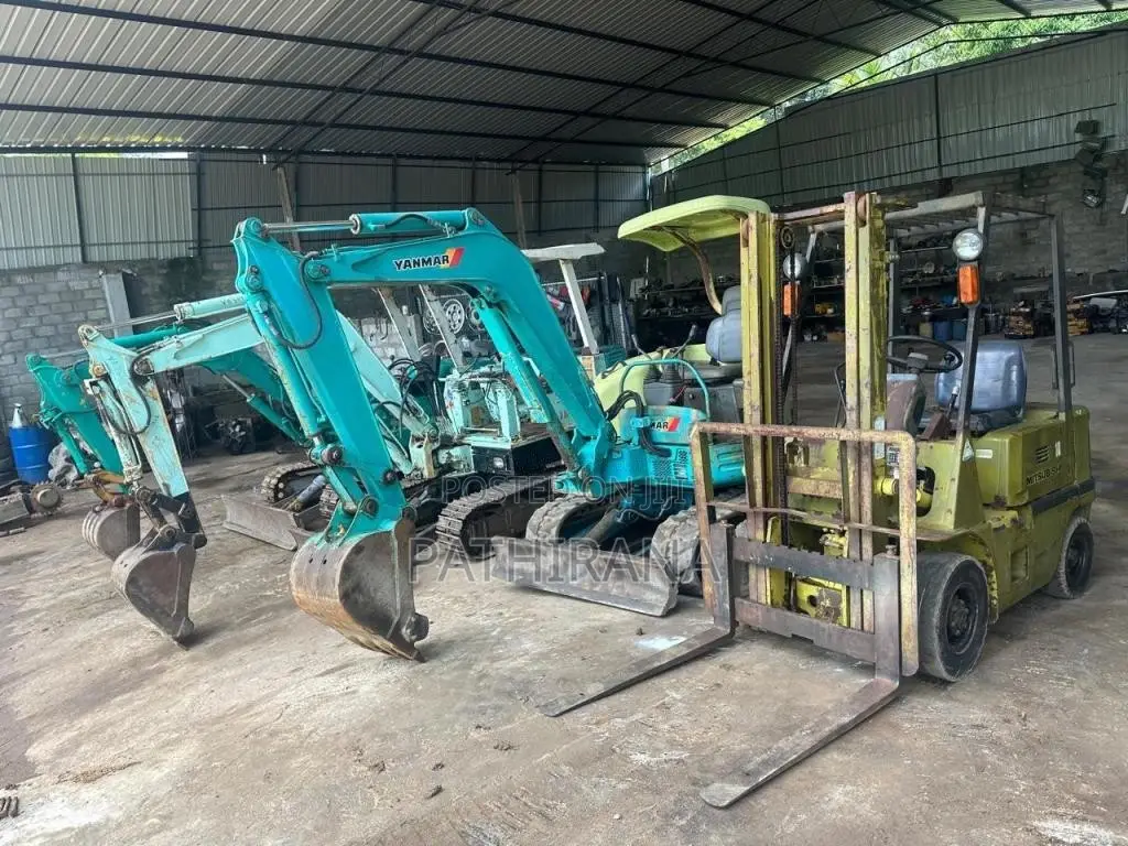 Yanmar Excavator 2016 Heavy-Duty (Used)
