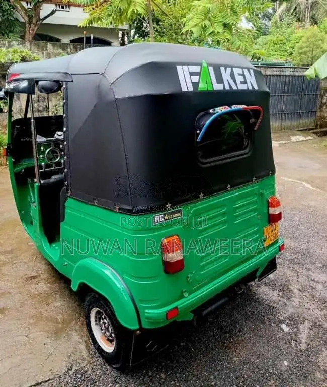 Bajaj 4 Stroke 2008 Three Wheel (Used)