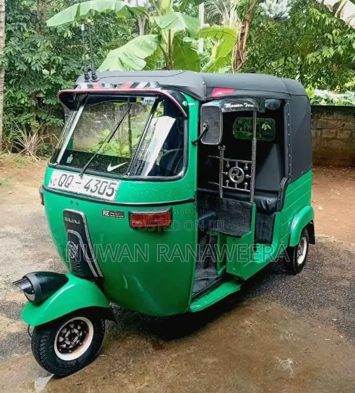 Bajaj 4 Stroke 2008 Three Wheel (Used)