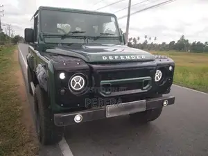 Land-Rover Defender 90 1998 SUV (Used)