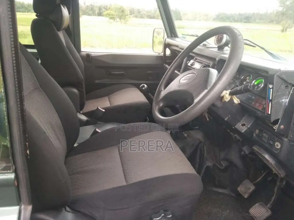 Land-Rover Defender 90 1998 SUV (Used)