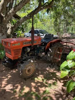 Kubota L1501 2000 Tractor (Used)