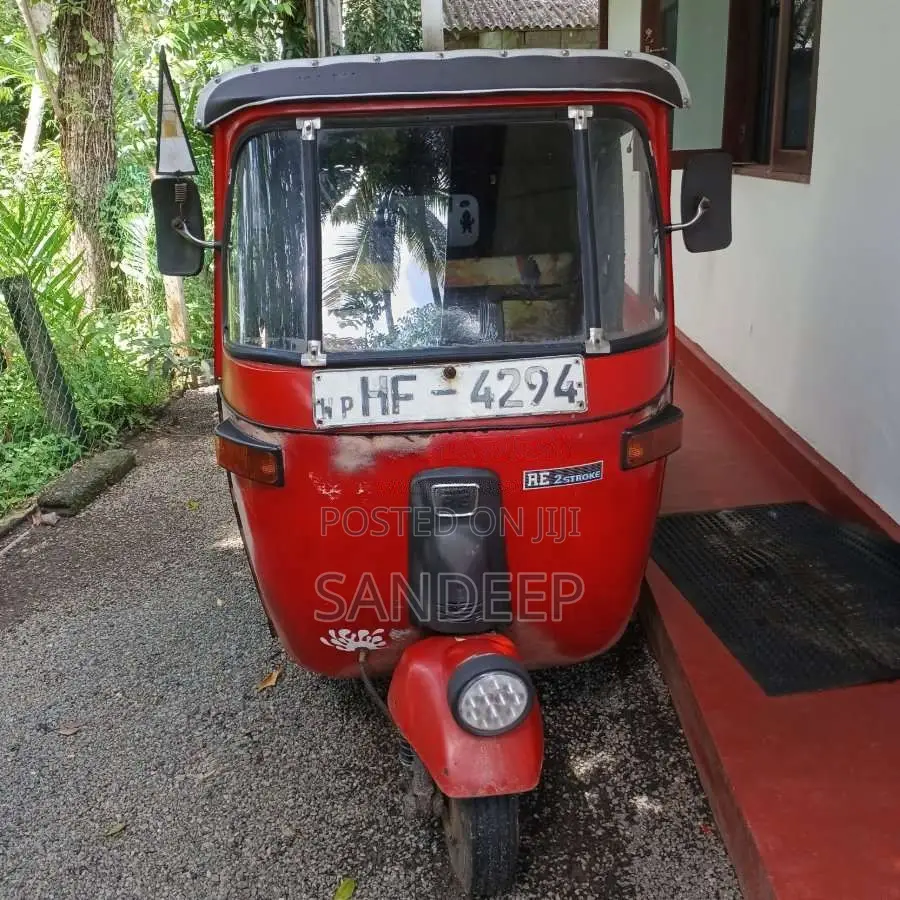 Bajaj RE 2 Stroke 2003 Three Wheel (Used)