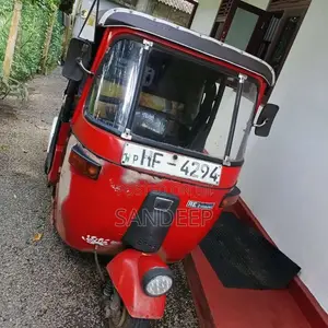 Bajaj RE 2 Stroke 2003 Three Wheel (Used)